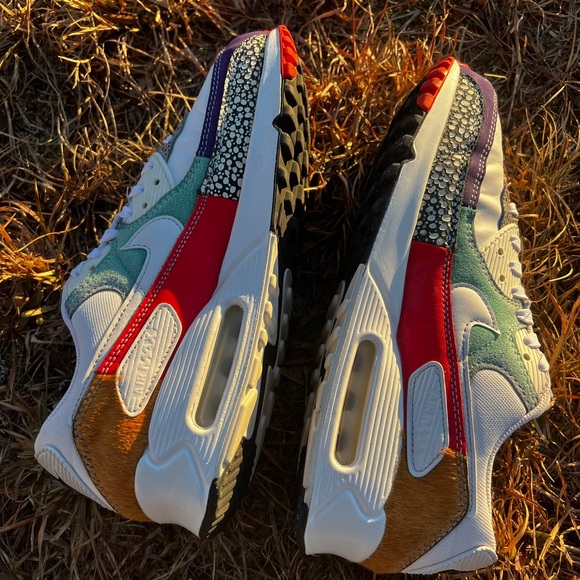 Nike Multicolor Animal Print Sneakers - Picture 9 of 15